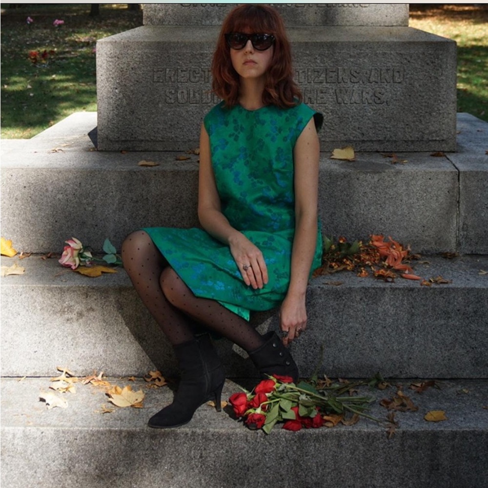 60s Vintage Green Satin Brocade Skirt & Top Matching Set - Picture 2 of 5
